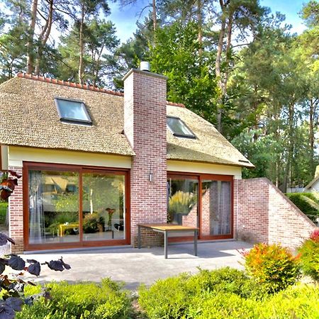 Bungalow Rich Lanaken Exterior foto